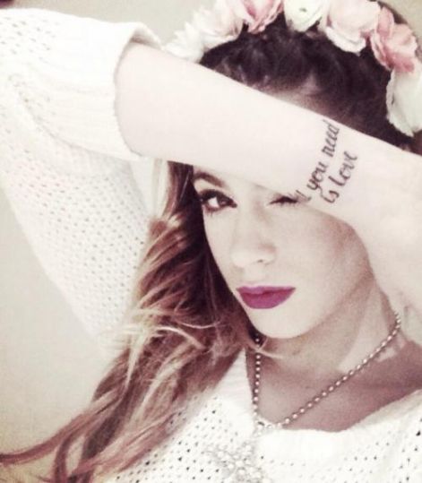 20012-all-you-need-is-love-tattoo-martina-stoessel_large.jpg